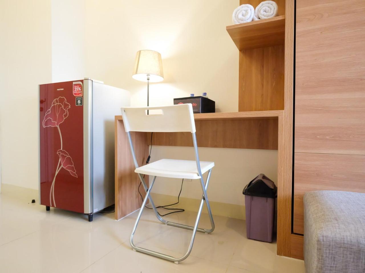Modern Studio At Green Pramuka City Apartment Near To Shopping Center By Travelio Джакарта Экстерьер фото